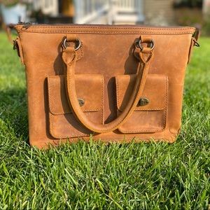 Love41 crossbody tote